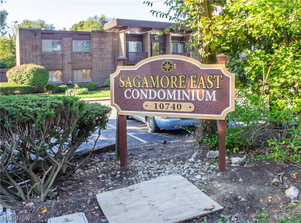 Sagamore East Condo - Residential