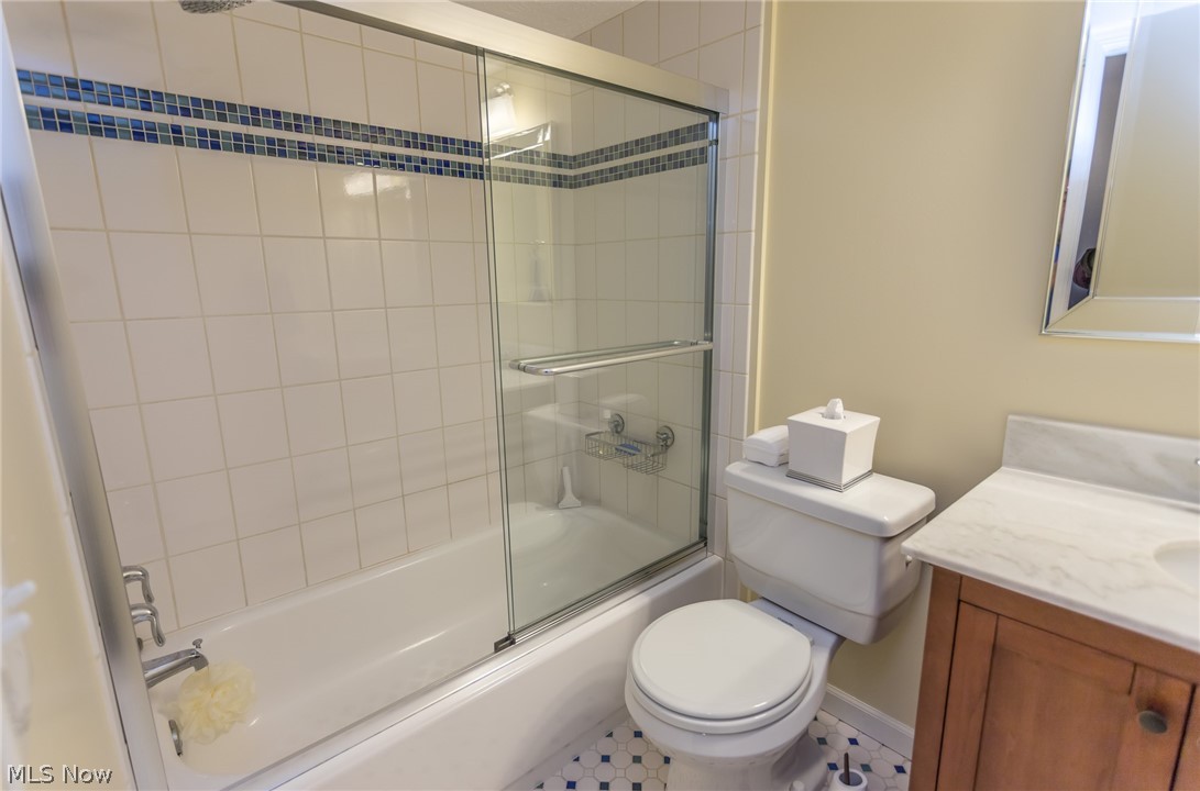 Sagamore East Condo - Residential