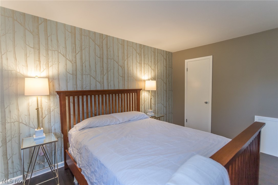 Sagamore East Condo - Residential