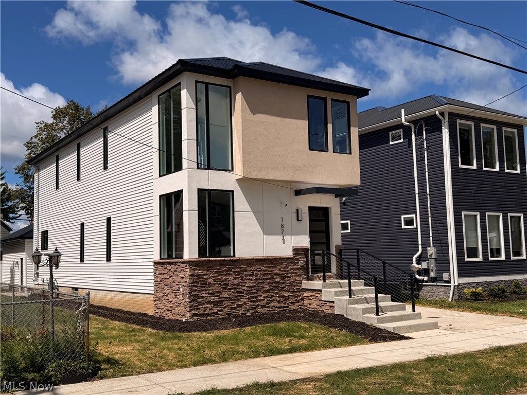 1872 W 57th Street