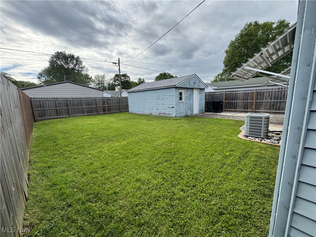 803 Boston Avenue, Elyria, Ohio image 15