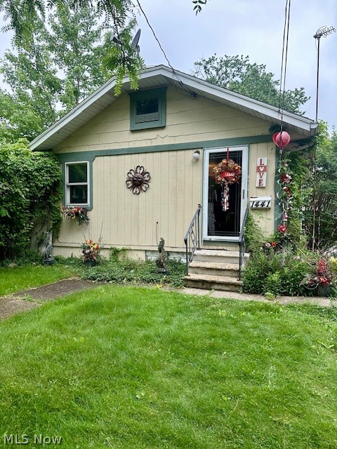 Tenant occupied ranch in Goodyear Heights! 2 bedrooms, one bath, first floor laundry. Full unfinished basement. Enjoy the large private fenced back yard from the back deck. Garage and a shed. minimum 24 hour notice to show. Tenant is in a lease.