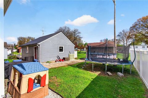 Tiny photo for 365 Poplar Street NW, Bolivar, OH 44612 (MLS # 5203017)