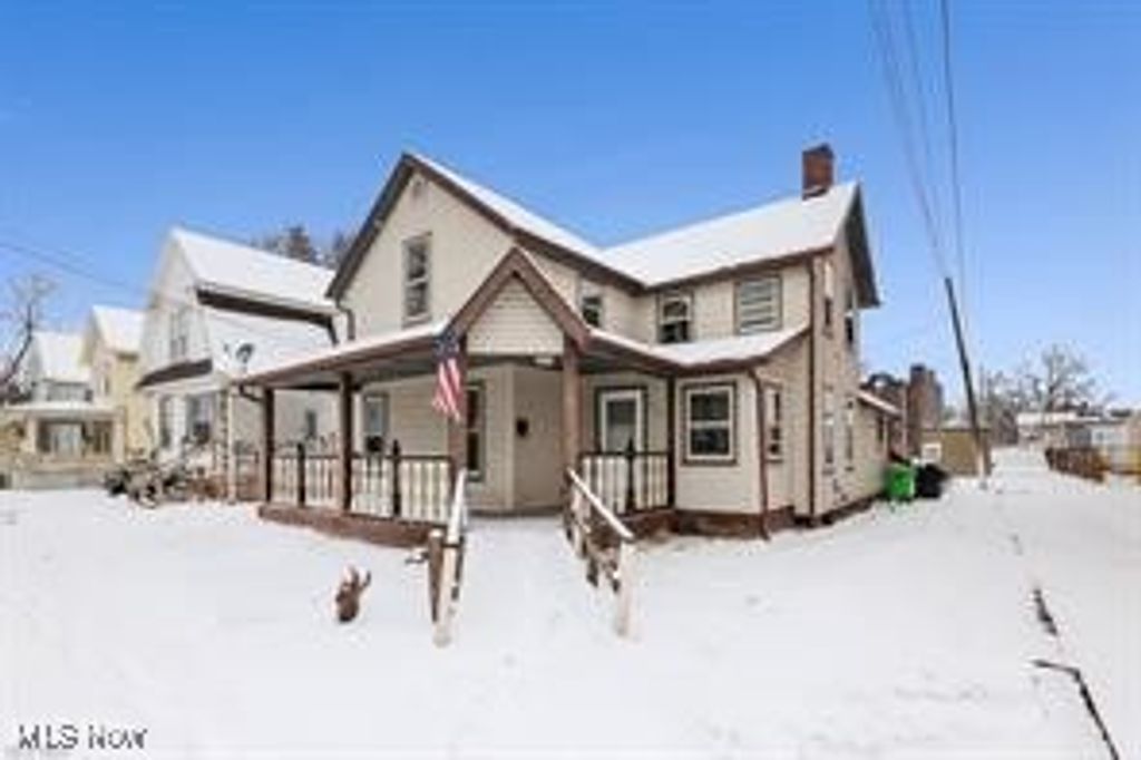 Photo of 134 11th Street, Alliance, OH 44601 (MLS # 5182049)