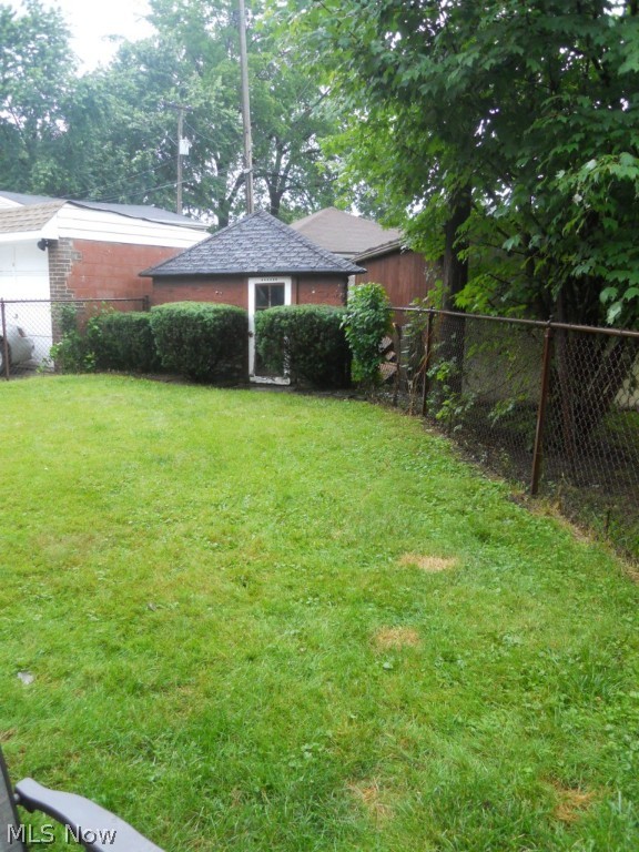 Washington Park Blvd - Residential