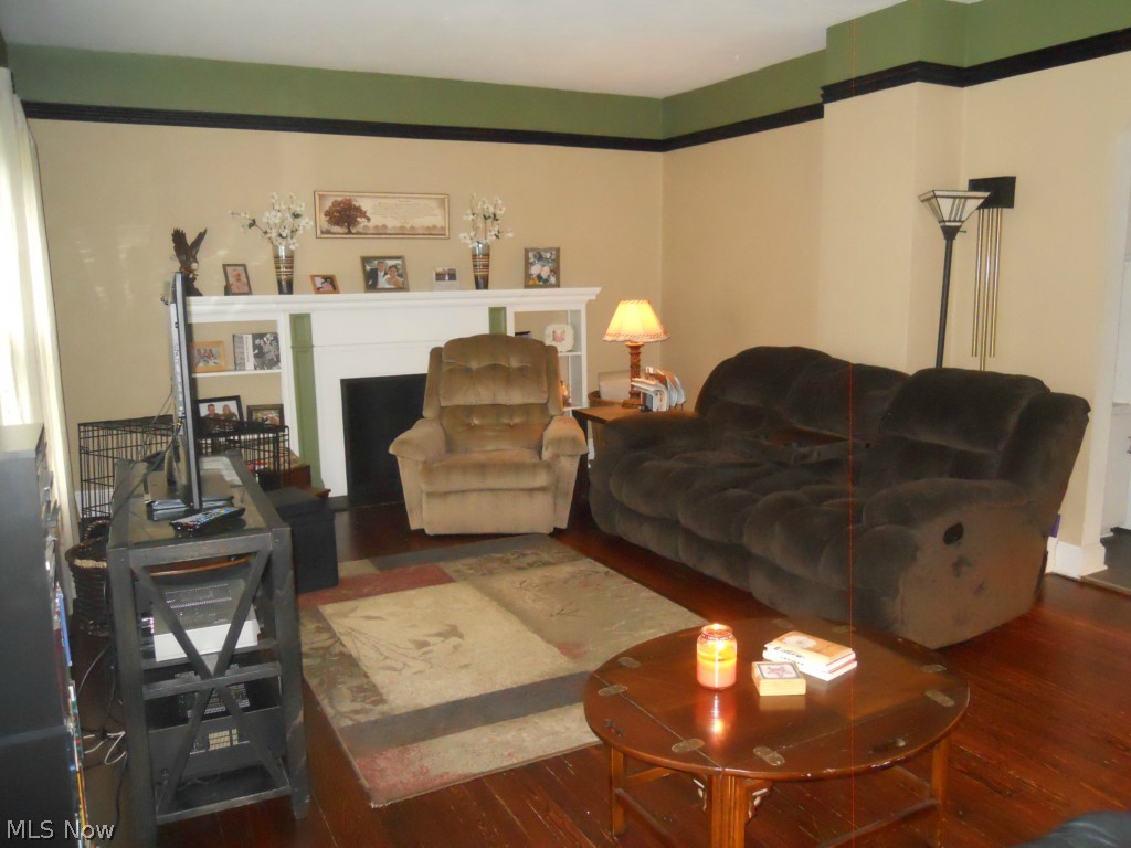 Washington Park Blvd - Residential