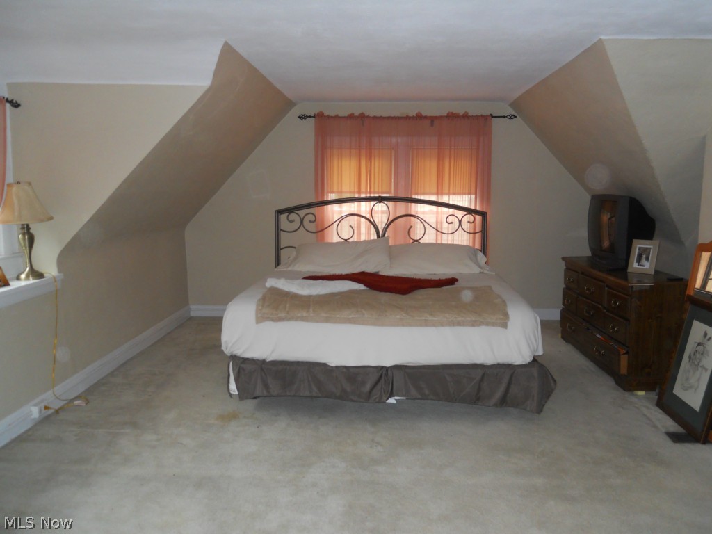 Washington Park Blvd - Residential