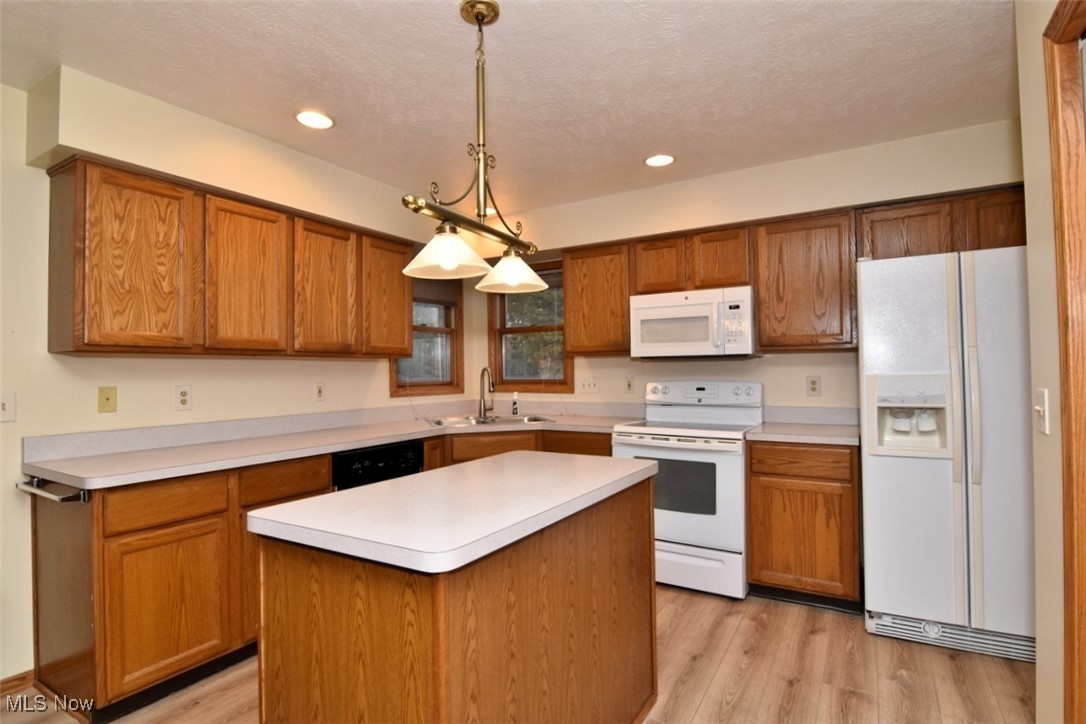 Pine Tree - Residential