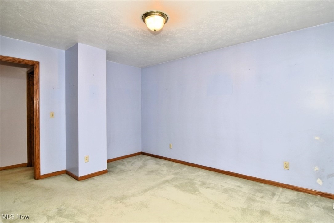 Pine Tree - Residential