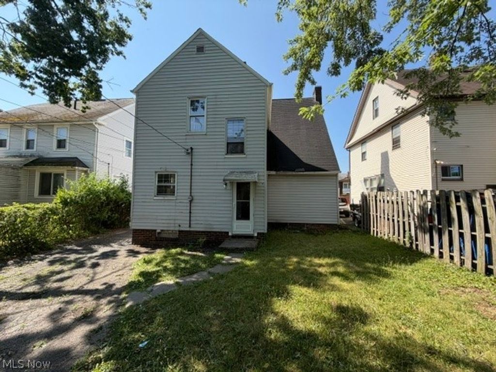 Photo of 10607 S Highland Avenue, Garfield Heights, OH 44125 (MLS # 5224640)