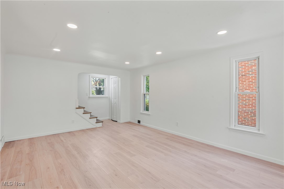 4329 W 131st Street