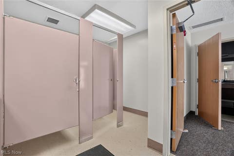 Tiny photo for 224 Garford Road, Geneva, OH 44041 (MLS # 5238806)