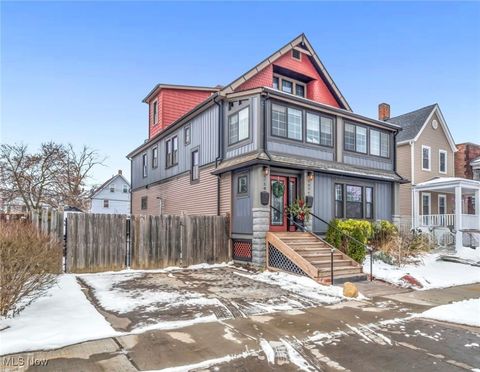 2058 W 98th Street Cleveland OH 44102