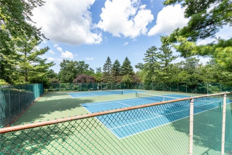Tiny photo for 5150 Three Village Drive #1-K, Lyndhurst, OH 44124 (MLS # 5237470)