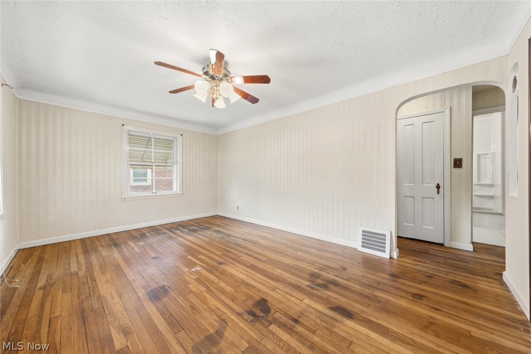 East 246th Street - Residential