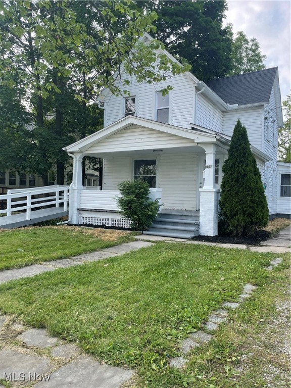 124 W 29th Street, Lorain, Ohio image 3