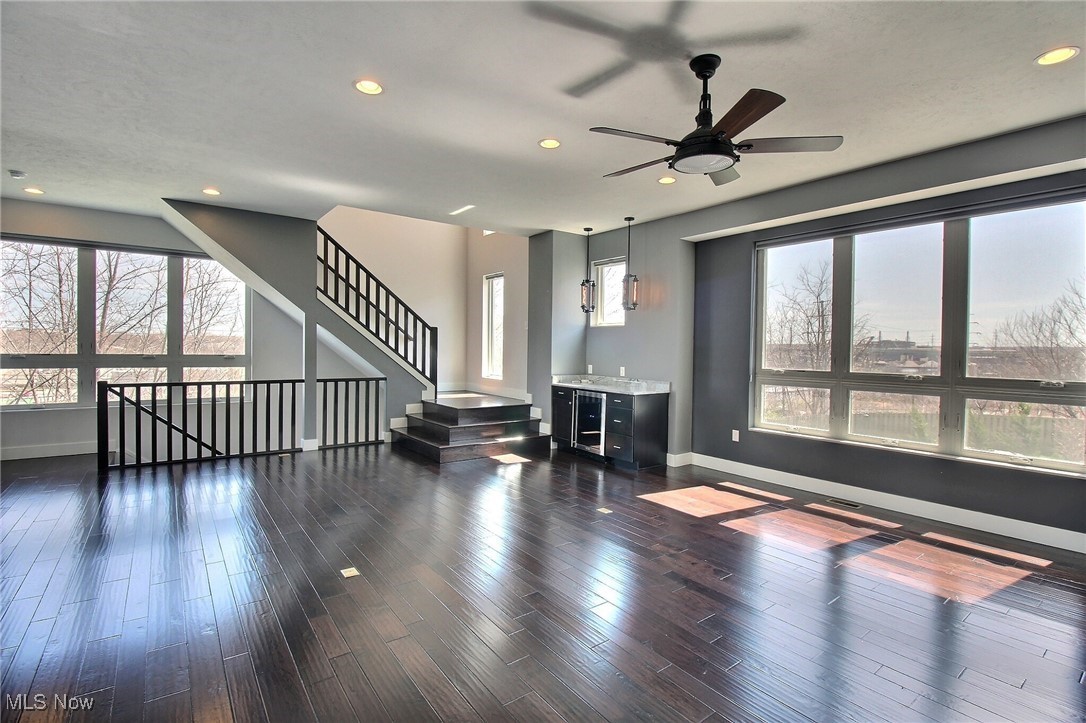 2347 City View Drive