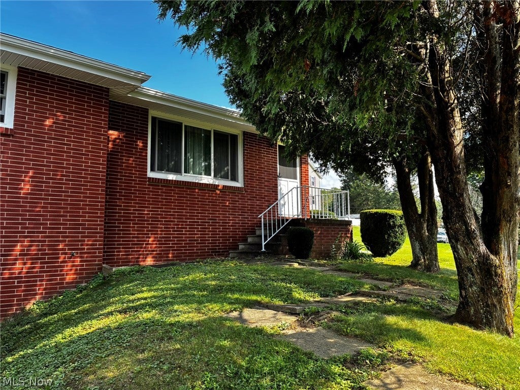 21 Sarah Boulevard