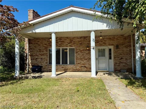 Homes For Sale - 46605 Main Street<br/> Belmont County, Jacobsburg, OH 43933