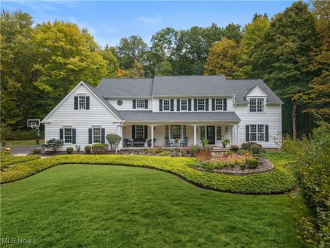 8699 Chase Drive Chagrin Falls OH 44023