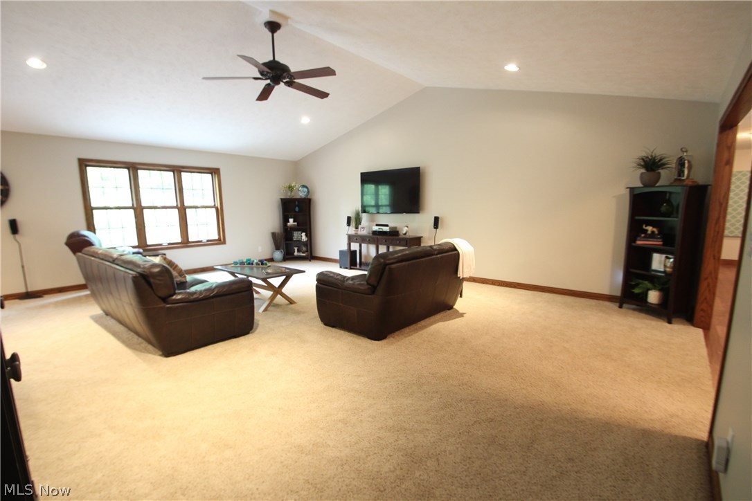 Woods/Arbor Glen - Residential