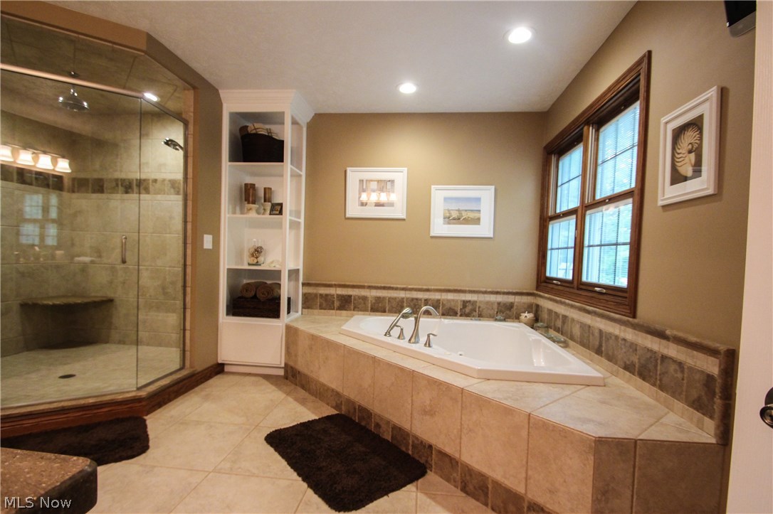 Woods/Arbor Glen - Residential