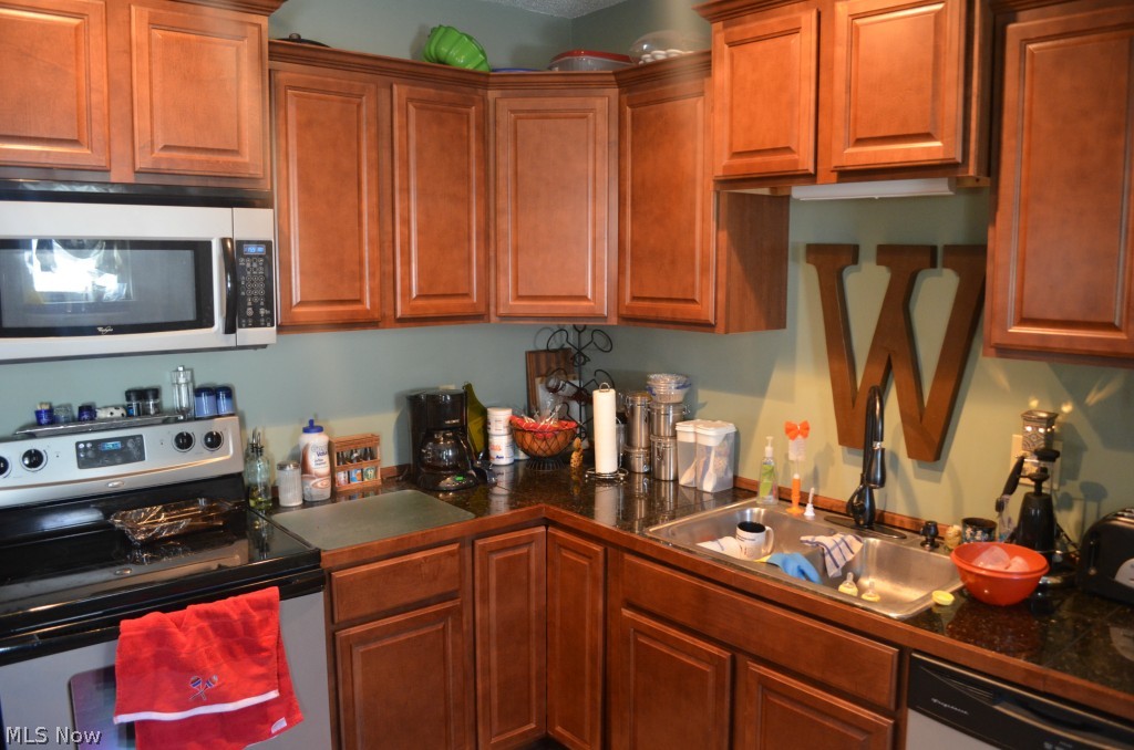 Madison Lakelands 02 - Residential