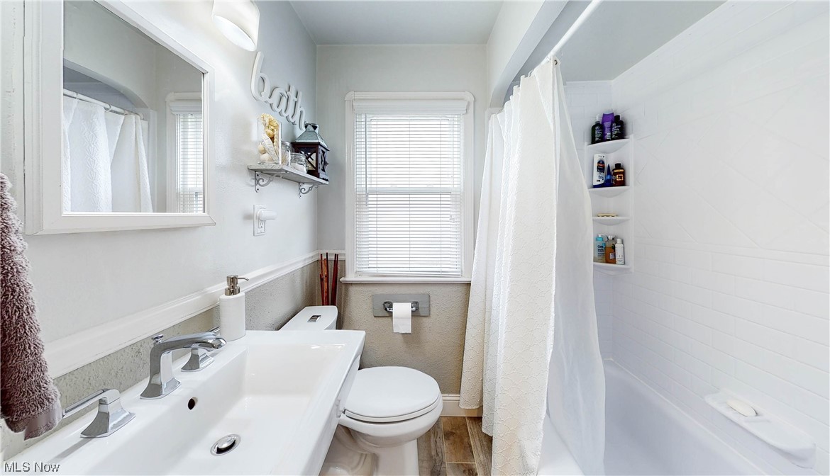 Ridgewood Garden Anx 02 - Residential
