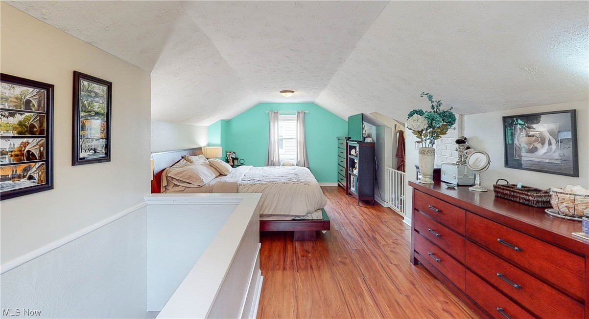 Ridgewood Garden Anx 02 - Residential