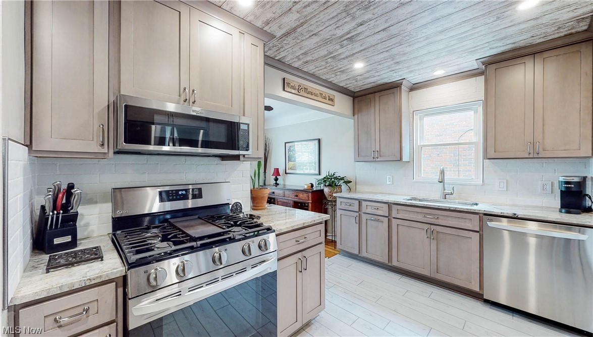 Ridgewood Garden Anx 02 - Residential