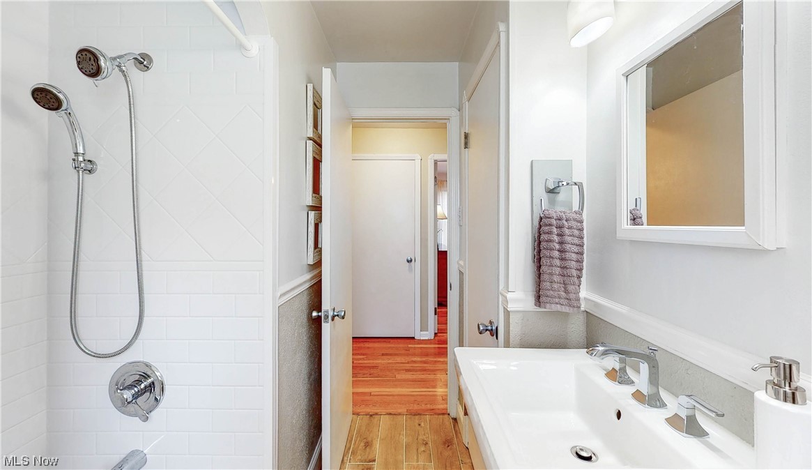Ridgewood Garden Anx 02 - Residential