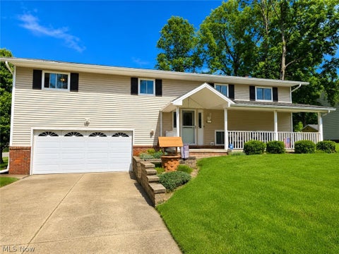 Homes For Sale - 14598 S Gateway Drive<br/> North Royalton, OH 44133