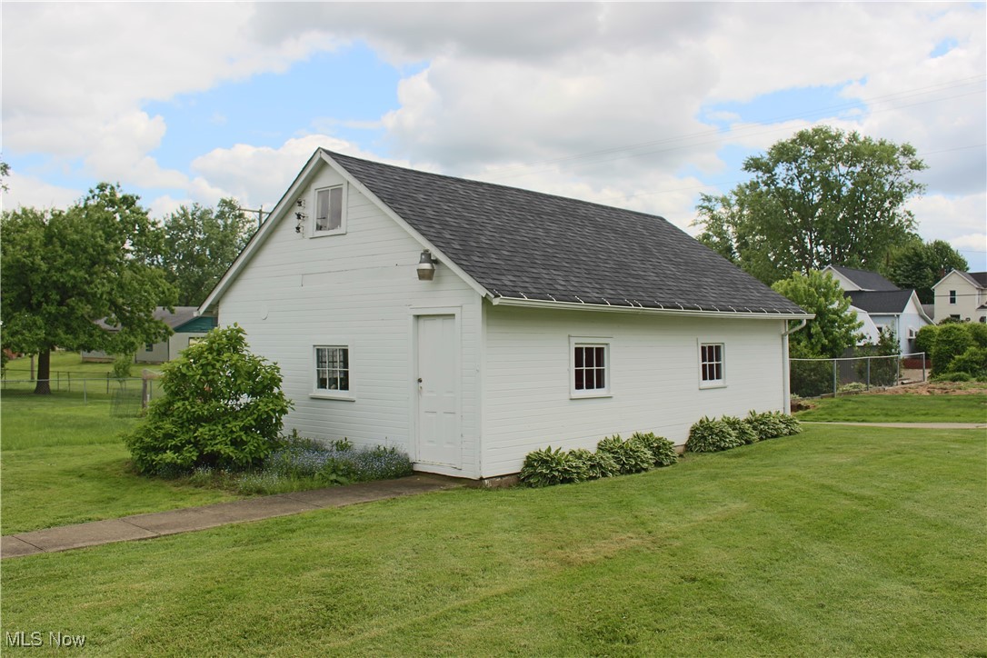 380 N Wells Street, Shreve, Ohio image 7