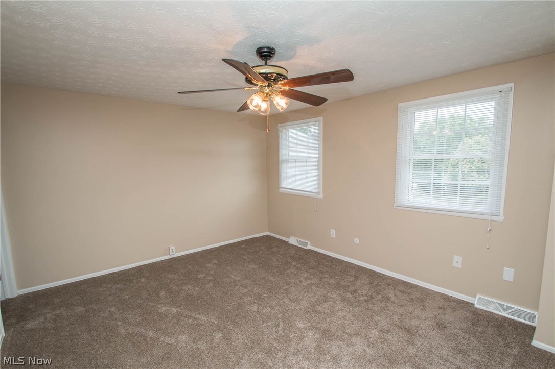 Huntington Park Condo - Residential