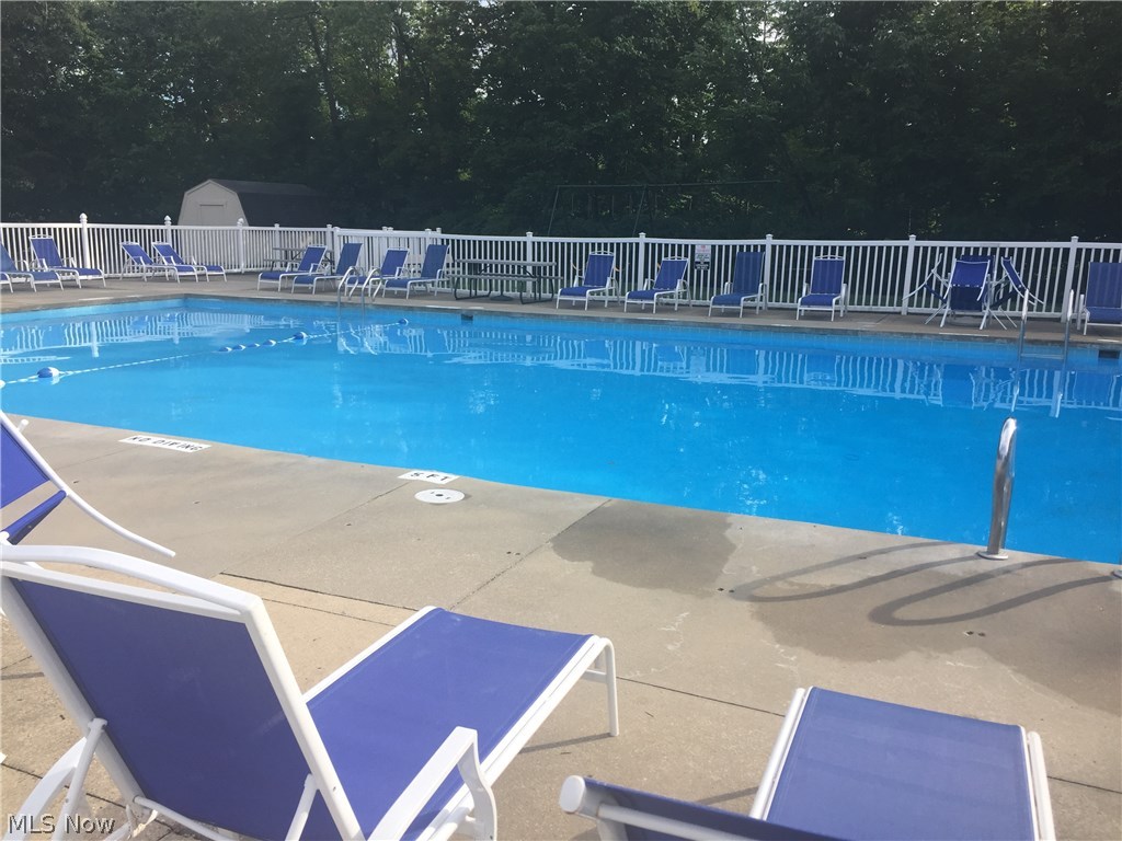 Huntington Park Condo - Residential