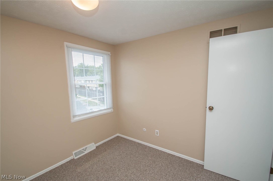 Huntington Park Condo - Residential