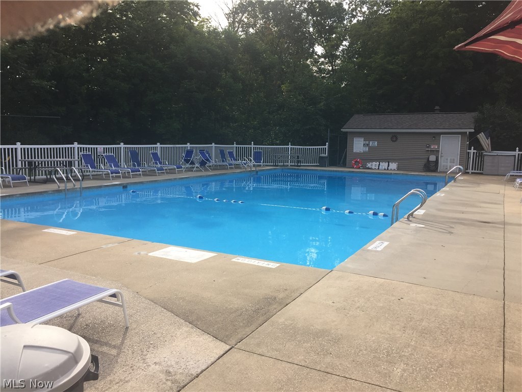 Huntington Park Condo - Residential