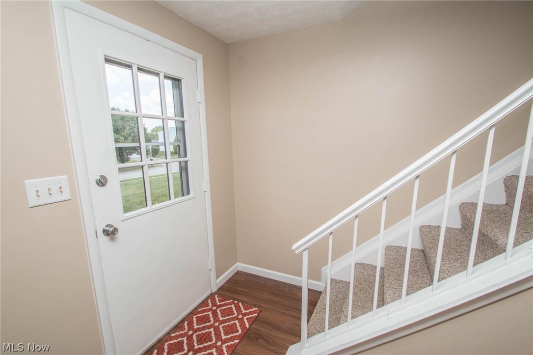 Huntington Park Condo - Residential