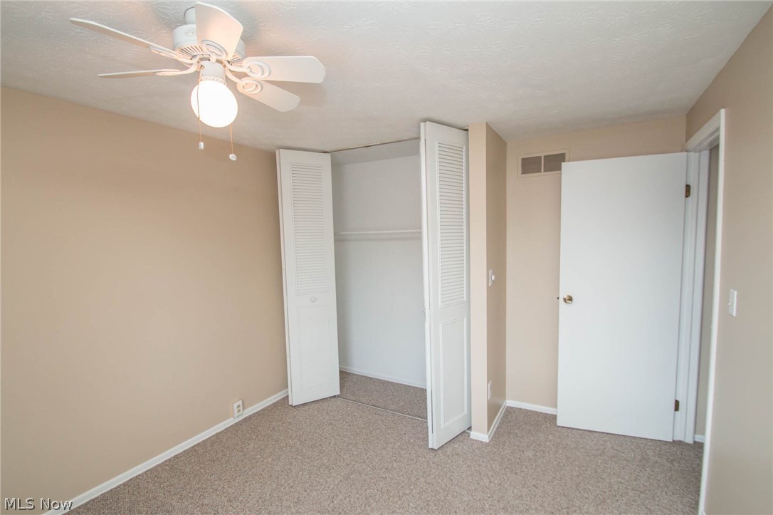Huntington Park Condo - Residential