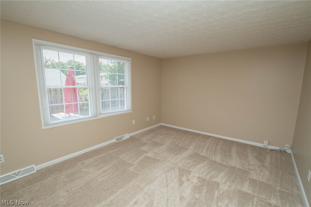 Huntington Park Condo - Residential