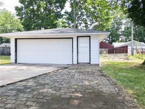 Tiny photo for 470 Standish Street NW, Massillon, OH 44647 (MLS # 5226658)