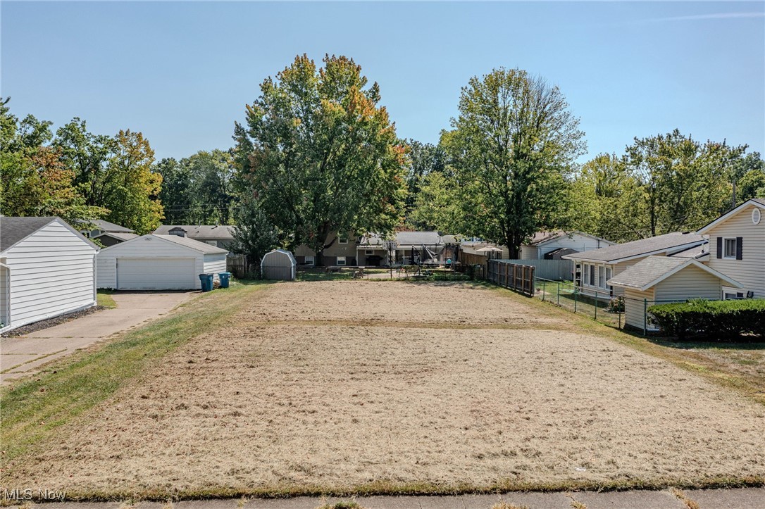 Oakwood Acres Sub - Land