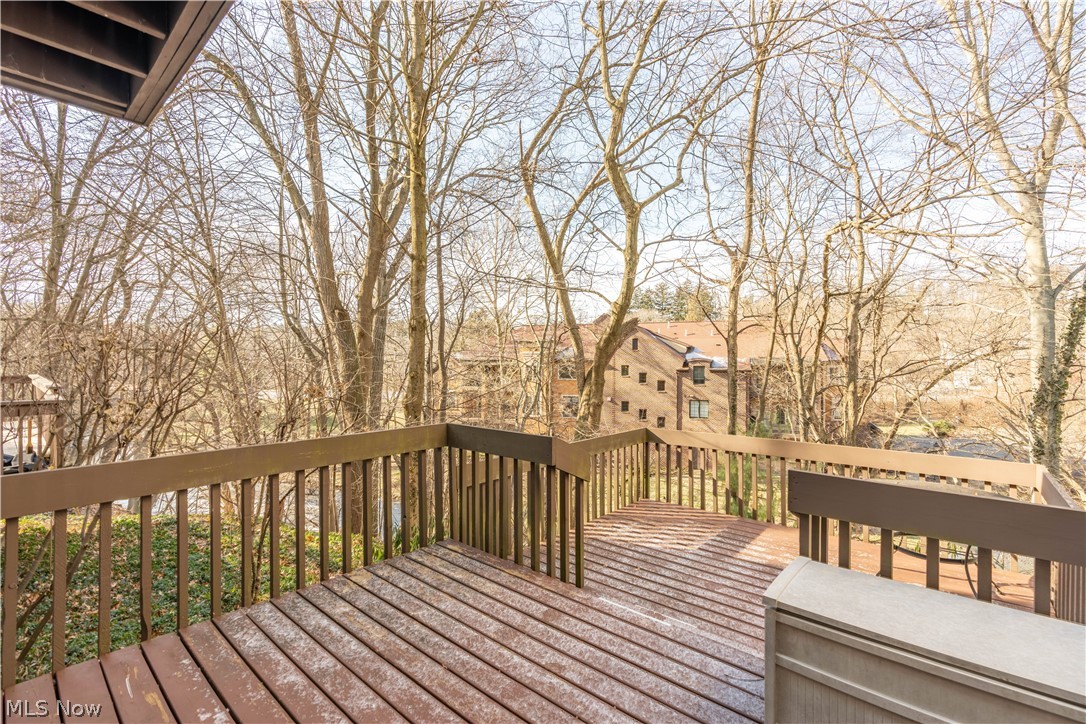 Magnolia West Condo - Residential