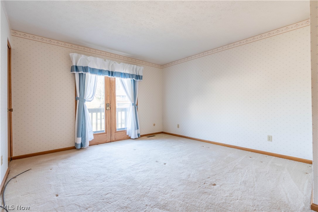 Magnolia West Condo - Residential