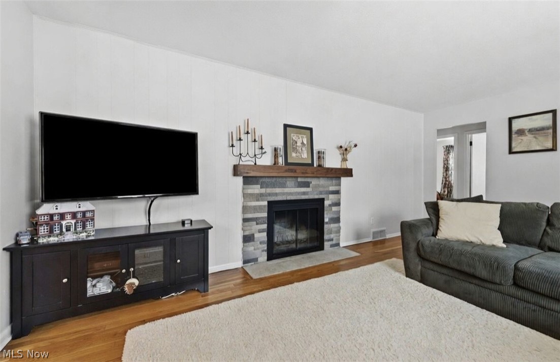 17796 Kenston Lake Drive