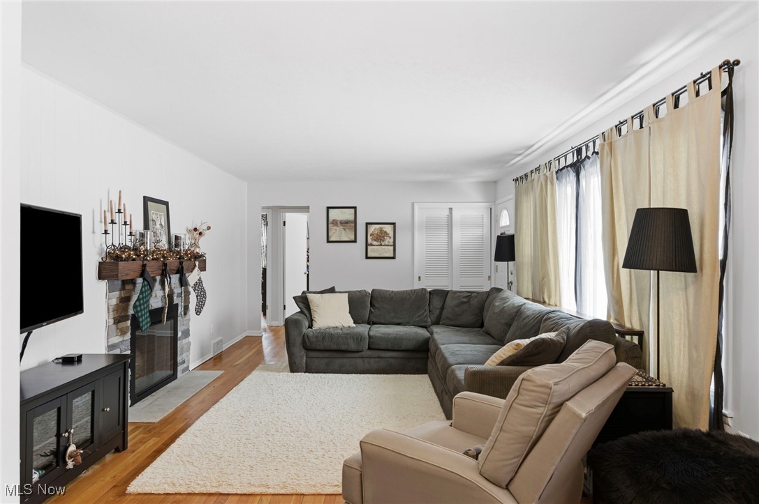 Kenston Lake Estate - Residential