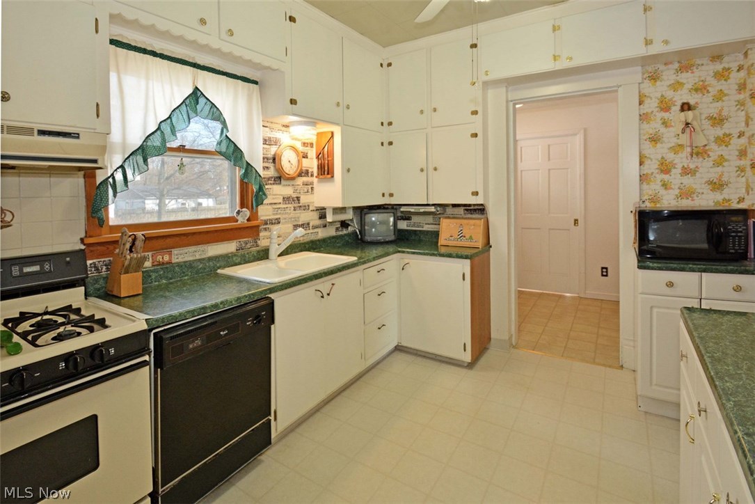 William F Woosters - Residential