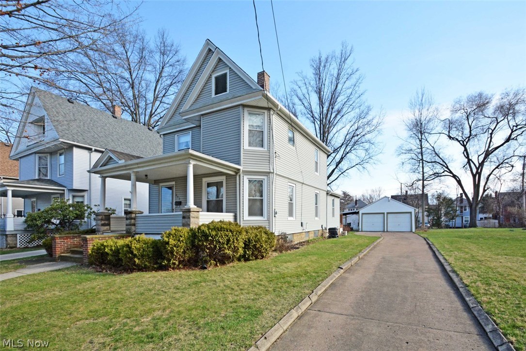 William F Woosters - Residential