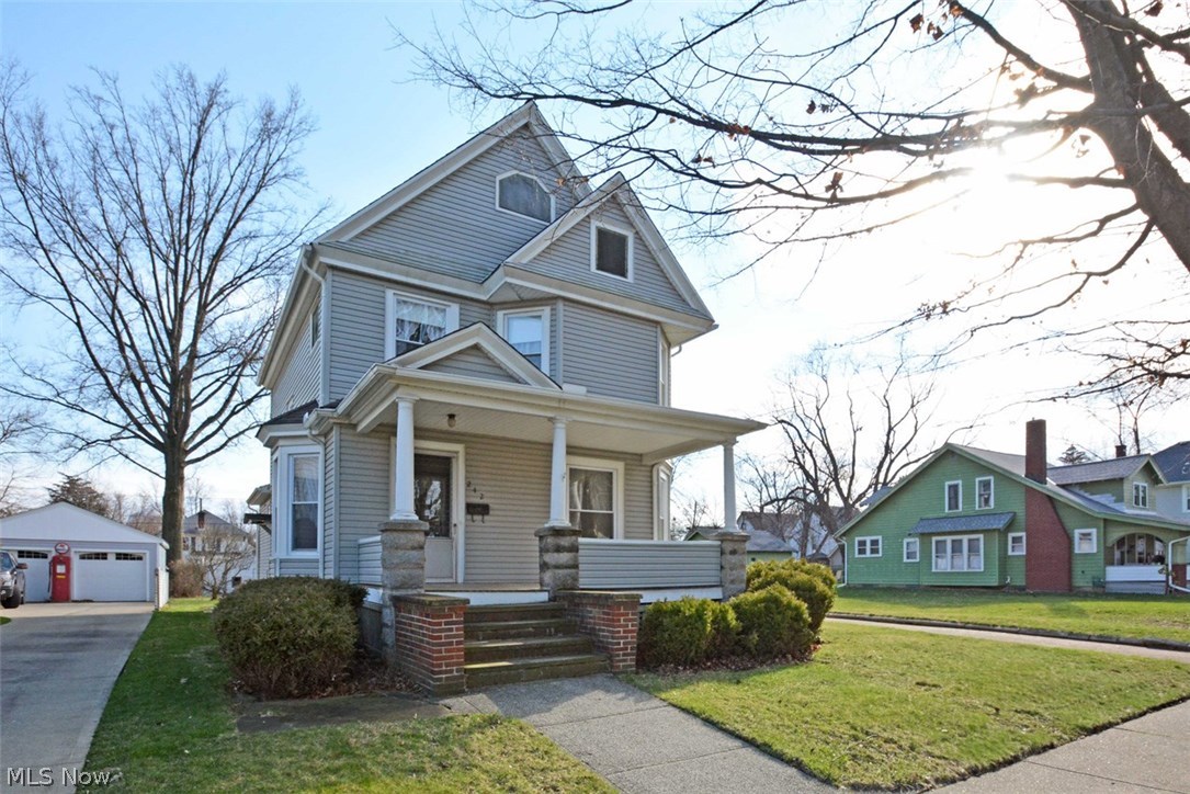 William F Woosters - Residential