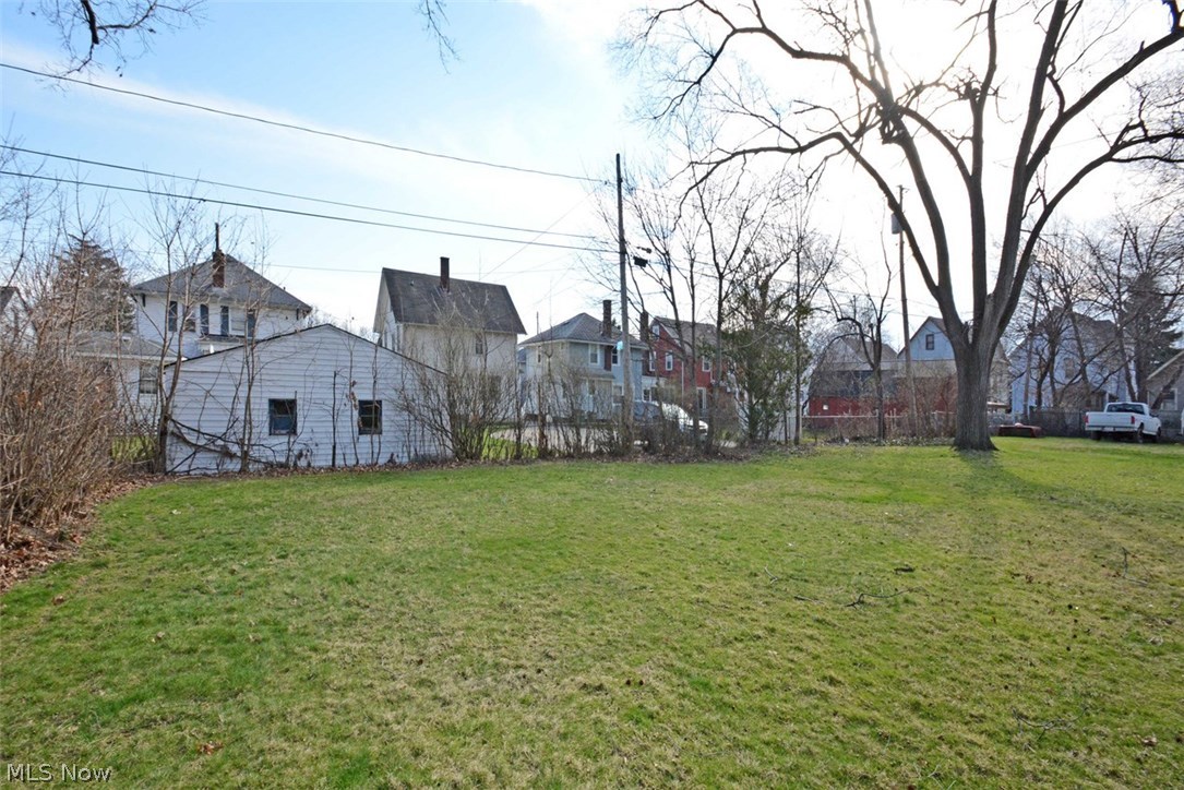 William F Woosters - Residential